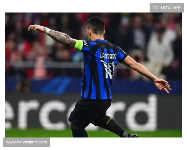 国米更衣室庆祝视频曝光劳塔罗领唱队歌迎博尼回归激情四溢