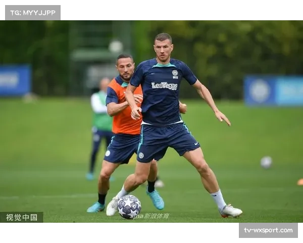 国际米兰全队抵达曼彻斯特,备战与曼城的欧冠半决赛